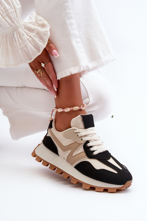 Scarpe modello sneakers scarpe da ginnastica Femminile colore nero Kalelia