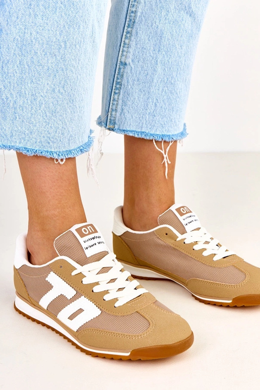 Scarpe sportive verdi con elementi...