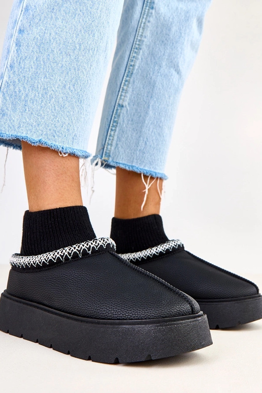 Stivali da neve neri con gambale a... Stivali da neve neri con gambale a...