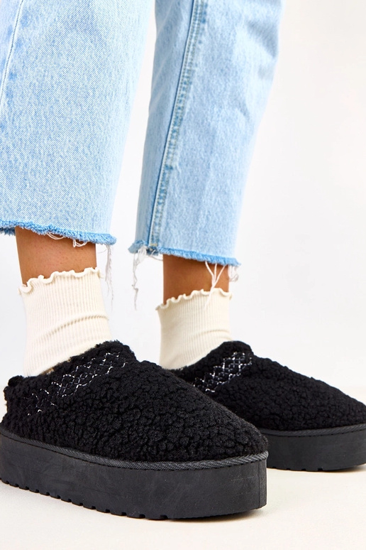 Stivali da neve neri bassi con... Stivali da neve neri bassi con...