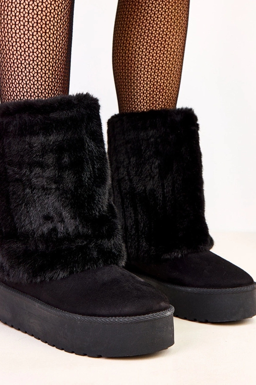 Stivali da neve neri con piattaforma... Stivali da neve neri con piattaforma...