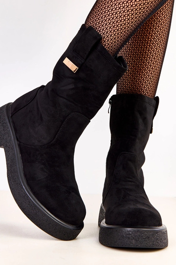 Stivaletti neri in ecopelle... 2