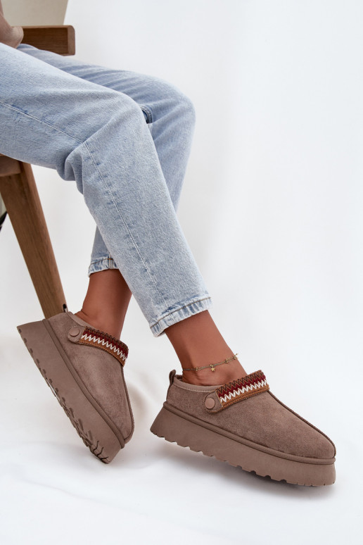 Stivali da neve da donna bassi con cinturini mobili e ricami, con plateau di colore sabbia Lyrisse Stivali da neve da donna bassi con cinturini mobili e ricami, con plateau di colore sabbia Lyrisse