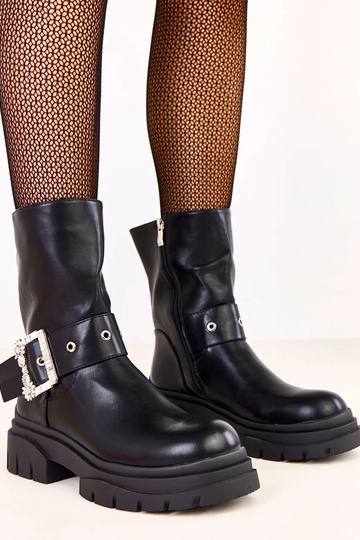 Stivaletti neri decorati...