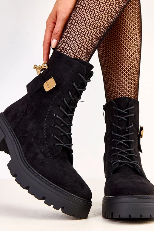 Scarpe da trekking nere delle donne... Scarpe da trekking nere delle donne...