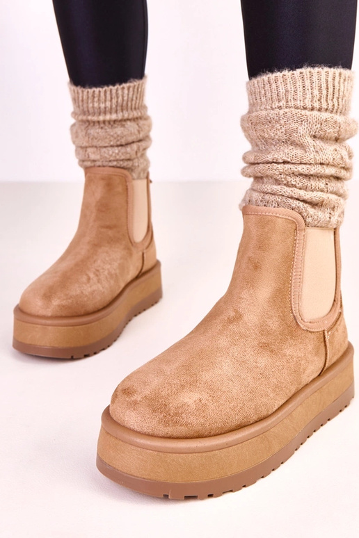 Stivali da neve beige scuri bassi con... Stivali da neve beige scuri bassi con...