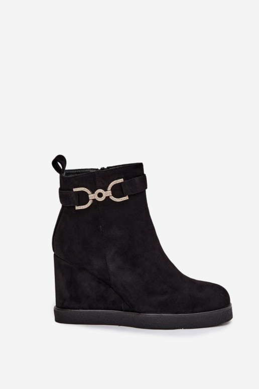 Stivali da donna Su un cuneo Con decorazioni Detalem colore nero Deverivana