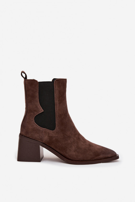 Pelle dalla pelle scamosciata Stivali con riscaldamento interno Artiker 57C0047 colore marrone Pelle dalla pelle scamosciata Stivali con riscaldamento interno Artiker 57C0047 colore marrone