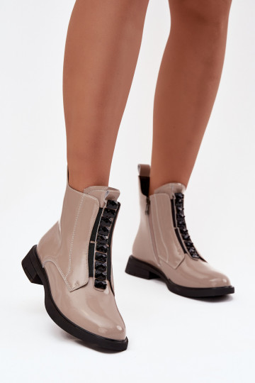 Stivaletti da donna in pelle naturale con effetto verniciato D&A MR52-108 color sabbia