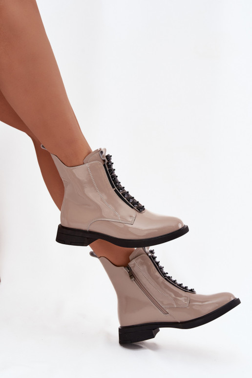 Stivaletti da donna in pelle naturale con effetto verniciato D&A MR52-108 color sabbia