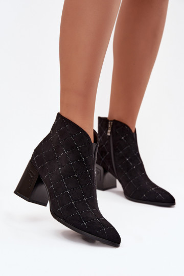 Stivaletti da donna con decorazione D&A MR52-133 color nero