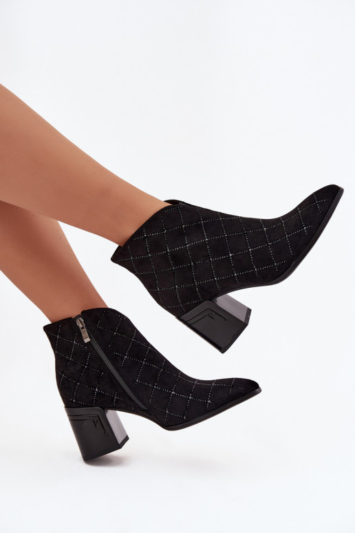 Stivaletti da donna con decorazione D&A MR52-133 color nero