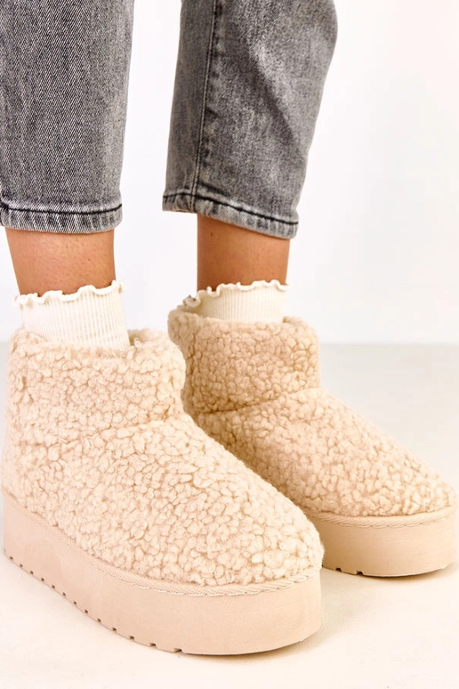 Stivali da neve beige con gambale in... Stivali da neve beige con gambale in...