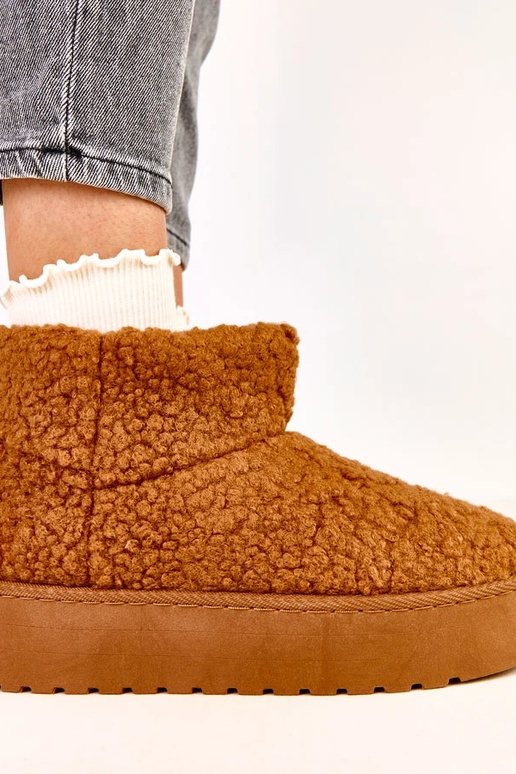 Stivali da neve marroni con gambale... Stivali da neve marroni con gambale...