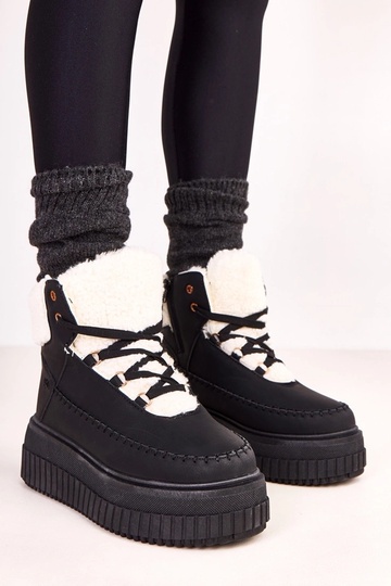 Scarpe sportive calde basse con piattaforma nere Lorraine