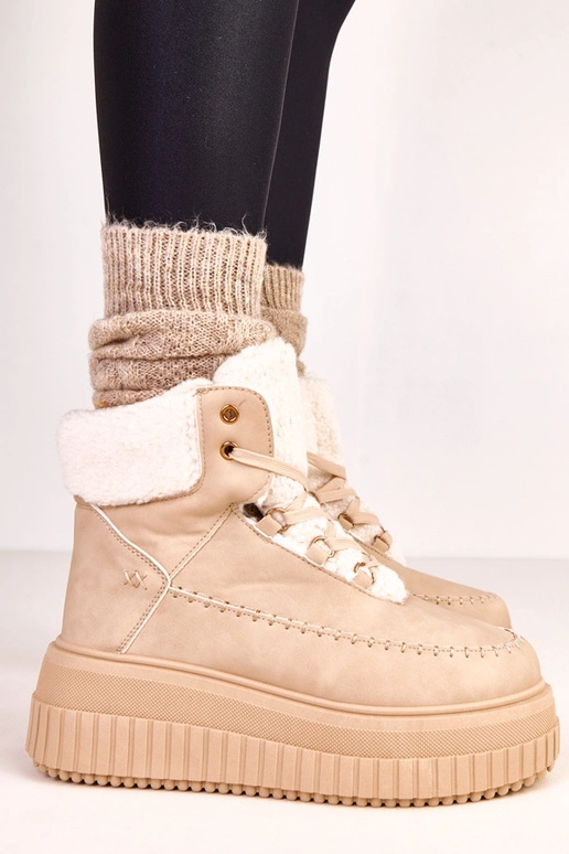 Scarpe sportive calde basse con... Scarpe sportive calde basse con...