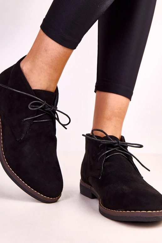 Stivaletti neri da donna con suola... Stivaletti neri da donna con suola...