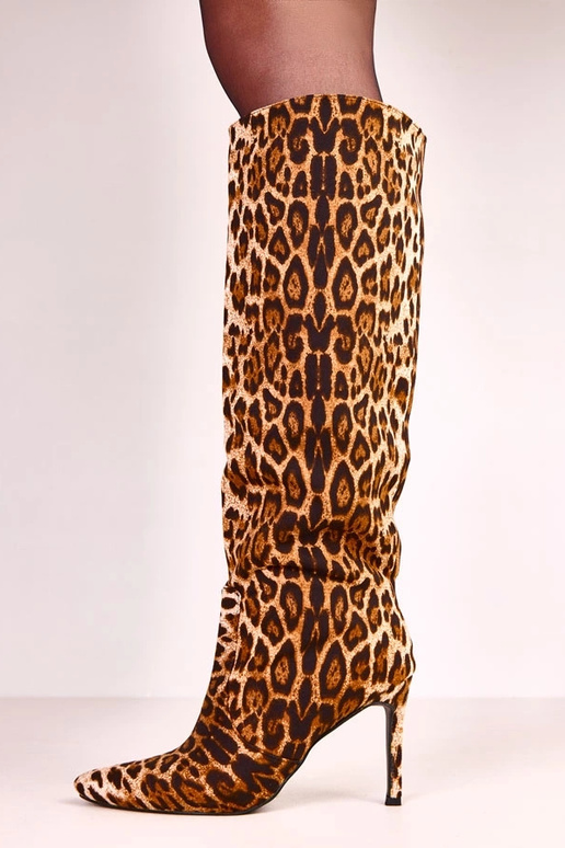 Stivali alti leopardati da donna con... Stivali alti leopardati da donna con...