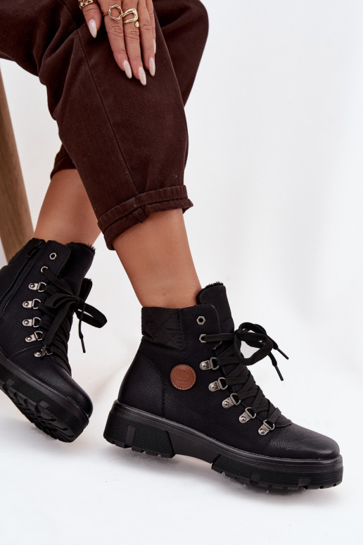 riscaldamento scarpe Femminile con una piattaforma colore nero Zaraine riscaldamento scarpe Femminile con una piattaforma colore nero Zaraine