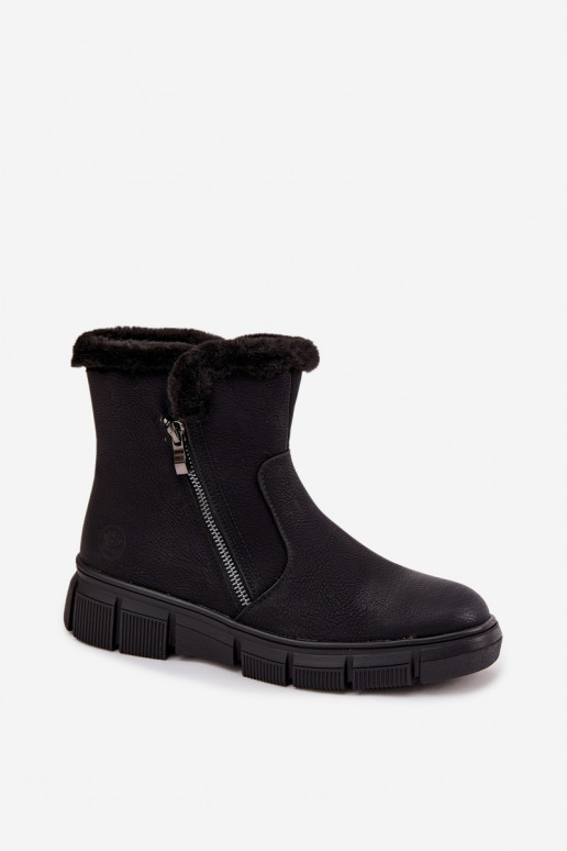 Stivali da neve Femminile con una piattaforma con una pelliccia colore nero Briselle Stivali da neve Femminile con una piattaforma con una pelliccia colore nero Briselle