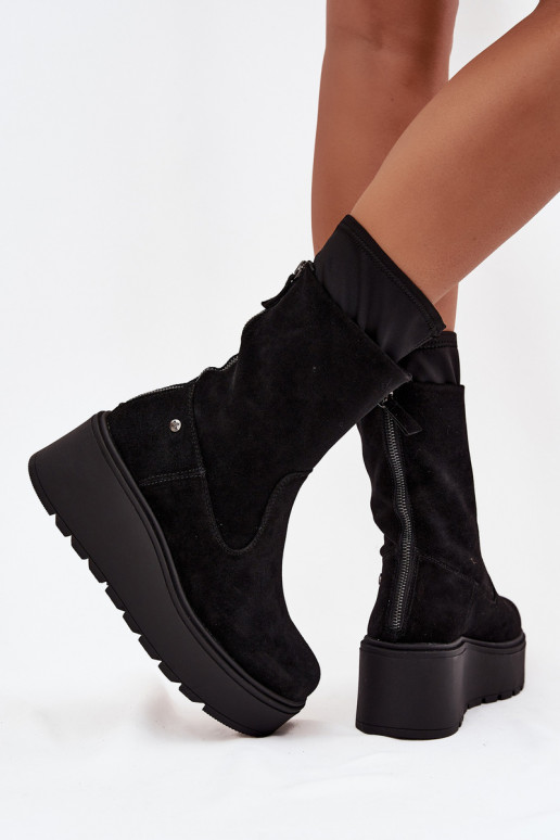 Femminile Pelle Scarpe scamosciate con una piattaforma Deveciejka A7161-20 colore nero Femminile Pelle Scarpe scamosciate con una piattaforma Deveciejka A7161-20 colore nero