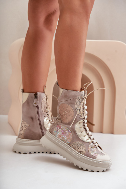 Pelle Scarpe scamosciate con una piattaforma riscaldamento Deveciejka 06565-04 beige Pelle Scarpe scamosciate con una piattaforma riscaldamento Deveciejka 06565-04 beige