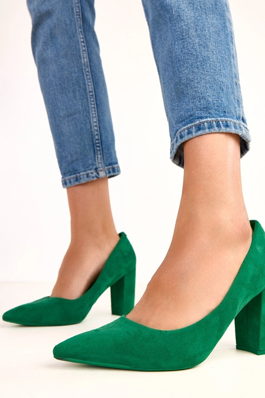 Sandali verdi in suede sintetico con... Sandali verdi in suede sintetico con...