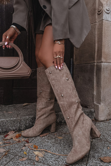 Stivali caldi con i tacchi Con decorazionii Detalami beige Lucinda 2