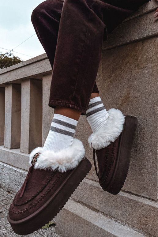 Stivali da neve Femminile con una pelliccia con una piattaforma CzekoladoAe Rosmira Stivali da neve Femminile con una pelliccia con una piattaforma CzekoladoAe Rosmira