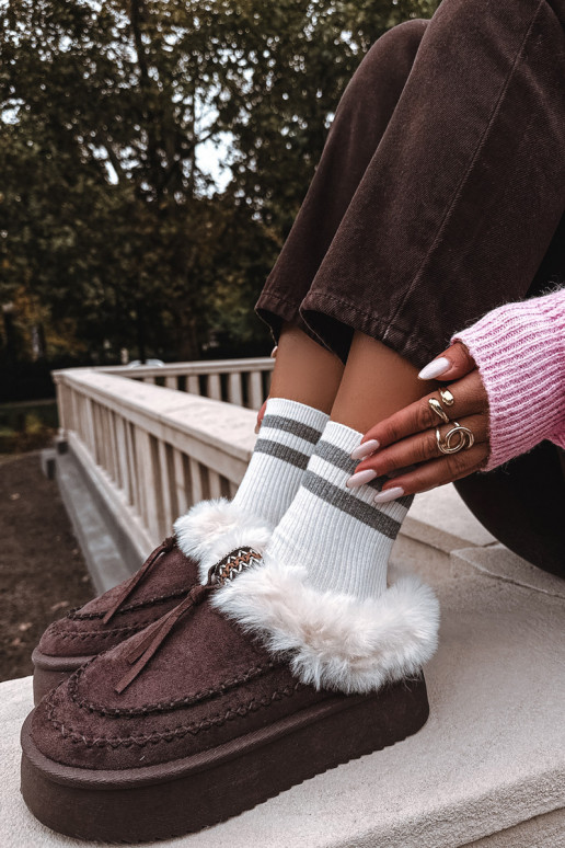 Stivali da neve Femminile con una pelliccia con una piattaforma CzekoladoAe Rosmira Stivali da neve Femminile con una pelliccia con una piattaforma CzekoladoAe Rosmira