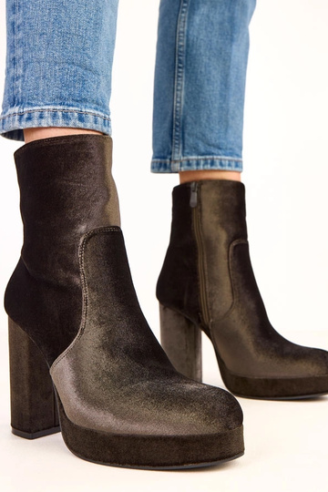 Stivaletti verdi lucidi con...