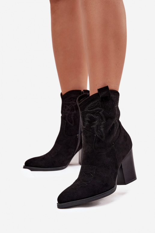 stivali stile coAboy Femminile con i tacchi in ecopelle scamosciataoAe colore nero Carissa stivali stile coAboy Femminile con i tacchi in ecopelle scamosciataoAe colore nero Carissa