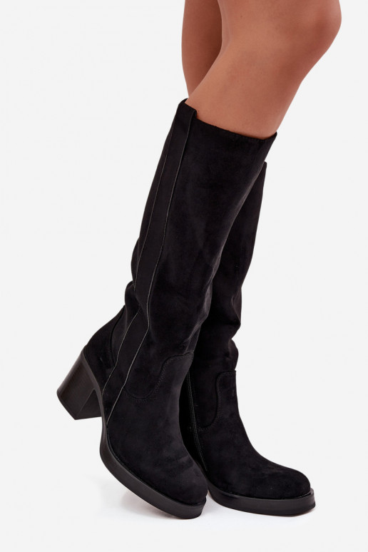 Stivali caldi Su un enorme palo colore nero Sanelle Stivali caldi Su un enorme palo colore nero Sanelle