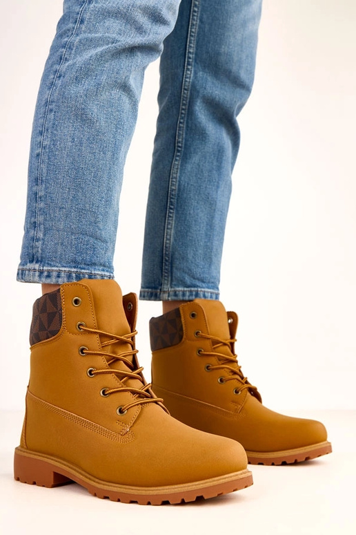 Scarpe da lavoro marroni con... Scarpe da lavoro marroni con...