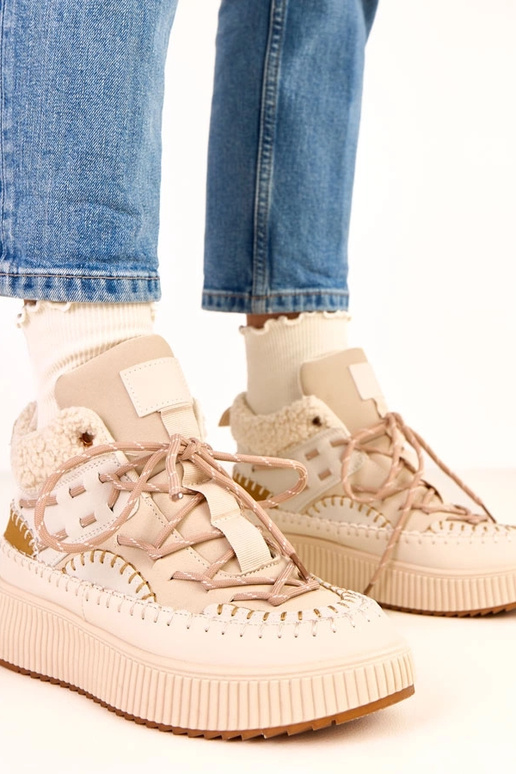 Stivali da neve sabbia con lacci e... Stivali da neve sabbia con lacci e...