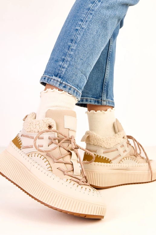 Stivali da neve sabbia con lacci e... Stivali da neve sabbia con lacci e...