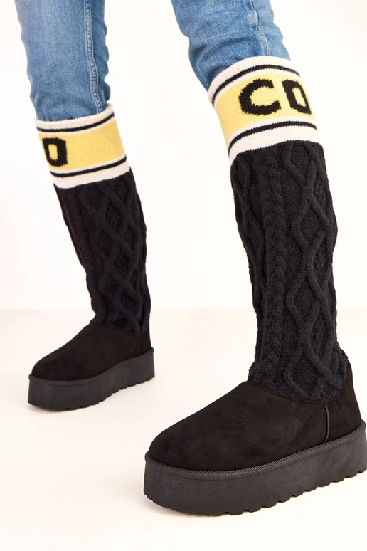 Stivali da neve neri con piattaforma... Stivali da neve neri con piattaforma...