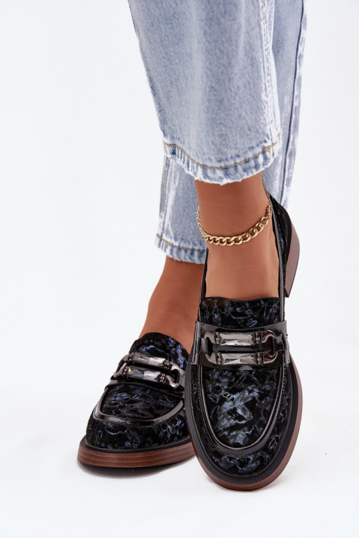 Pelle Mocassini in pelle scamosciata Femminile Con decorazioni Detalem D&A MR52-178 colore nero Pelle Mocassini in pelle scamosciata Femminile Con decorazioni Detalem D&A MR52-178 colore nero