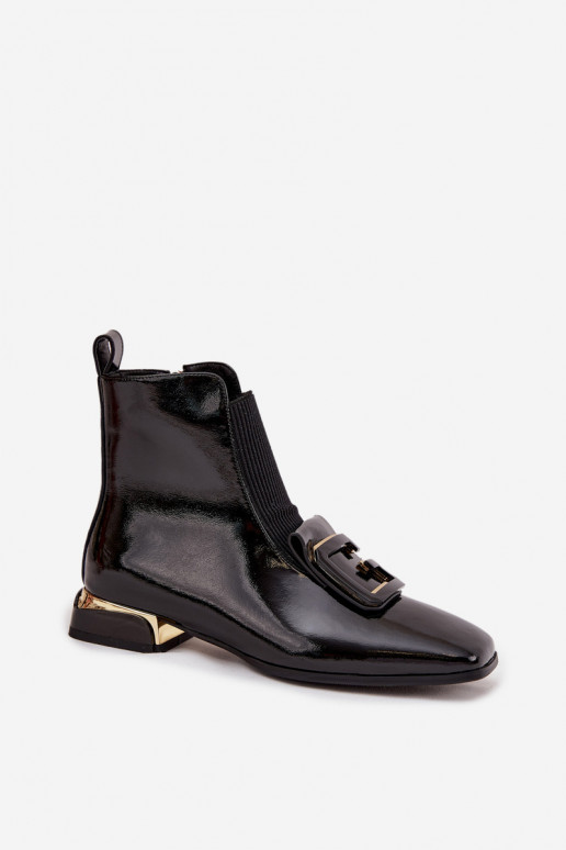 Pelle con effetto vernice Stivali da donna Con tacco basso con ornamenti D&A MR52-216 colore nero Pelle con effetto vernice Stivali da donna Con tacco basso con ornamenti D&A MR52-216 colore nero