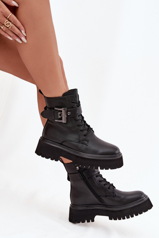 Pelle Stivaletti da lavoro Femminile riscaldamento decorare con fibbie D&A MK52-032 colore nero Pelle Stivaletti da lavoro Femminile riscaldamento decorare con fibbie D&A MK52-032 colore nero