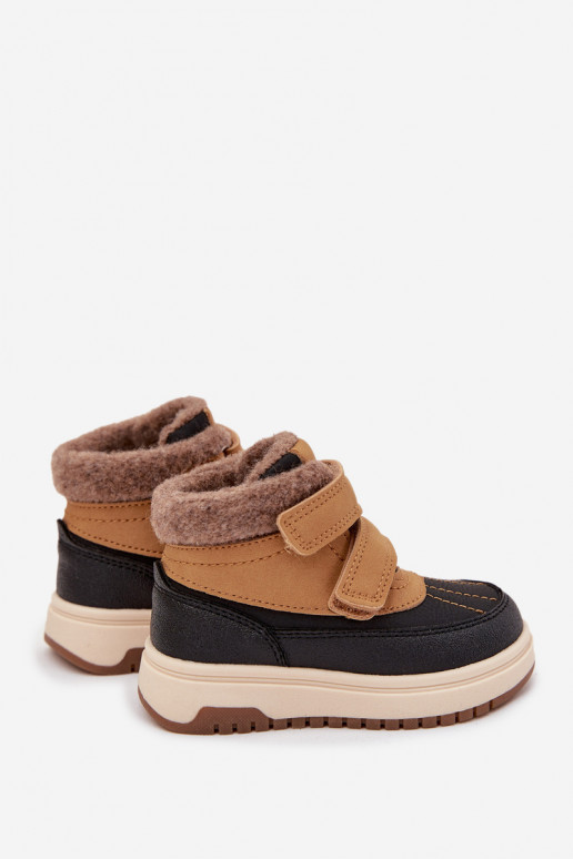 Stivali invernali Doposci per bambini con chiusure adesive colore marrone Darlene Stivali invernali Doposci per bambini con chiusure adesive colore marrone Darlene