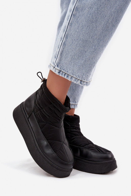 Stivali da neve Femminile con una piattaforma riscaldamento con pelliccia all interno colore nero Tahlira Stivali da neve Femminile con una piattaforma riscaldamento con pelliccia all interno colore nero Tahlira