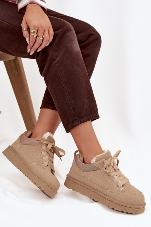 Scarpe modello sneakers Femminile riscaldamento con pelliccia all interno beige Cyrissa Scarpe modello sneakers Femminile riscaldamento con pelliccia all interno beige Cyrissa