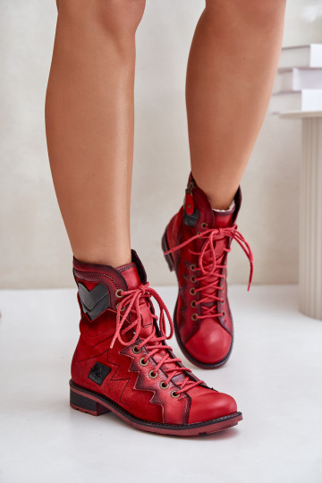 Pelle riscaldamento Stivali da donna con tacchi larghi Deveciejka 06106-08 colore rosso