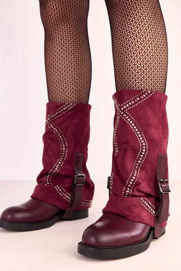 Stivaletti bordeaux con punta aperta, decorati con zirconi Ginny