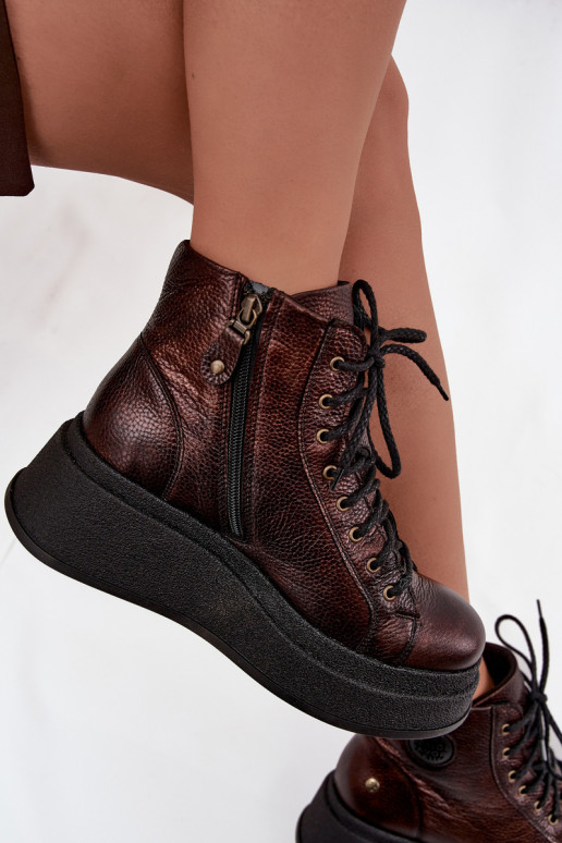 Pelle Stivali con una piattaforma Deveciejka 06309-32 colore metallico Brąz