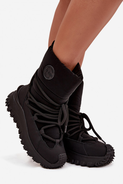 Pelle Stivali da neve con una piattaforma Lee Cooper LCJ-25-12-3660 colore nero Pelle Stivali da neve con una piattaforma Lee Cooper LCJ-25-12-3660 colore nero