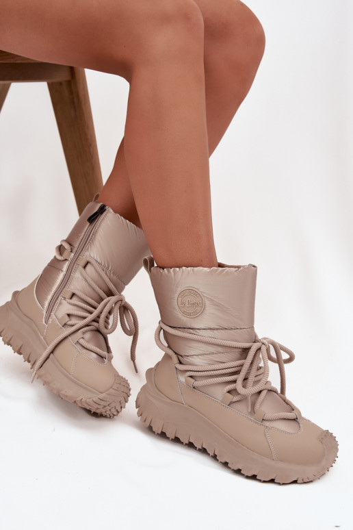 Pelle Stivali da neve con una piattaforma Lee Cooper LCJ-25-12-3663 beige-colore dorato