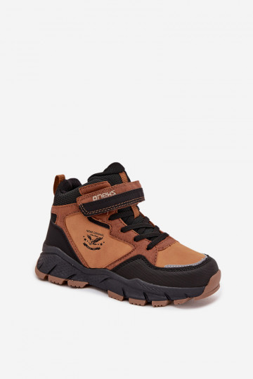 Stivali invernali Trekking Infantile con chiusure adesive riscaldamento colore marrone Miravie