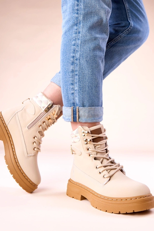 Stivali caldi beige in similpelle...